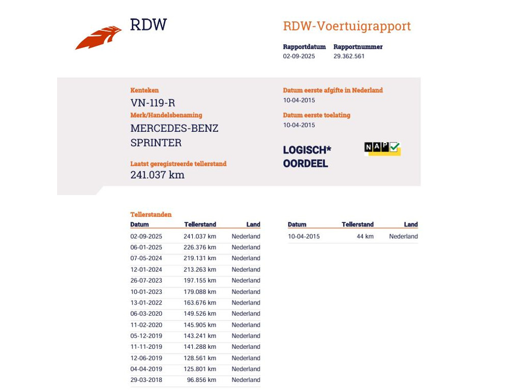 47376811-6.jpg