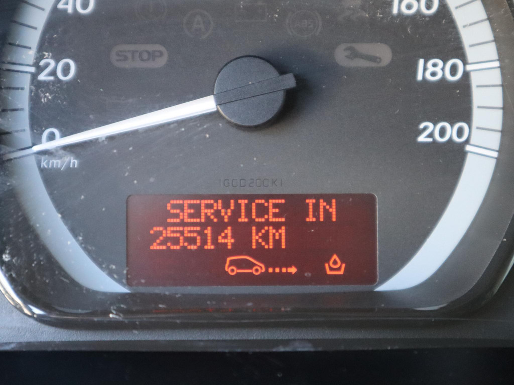 57488286-13.jpg
